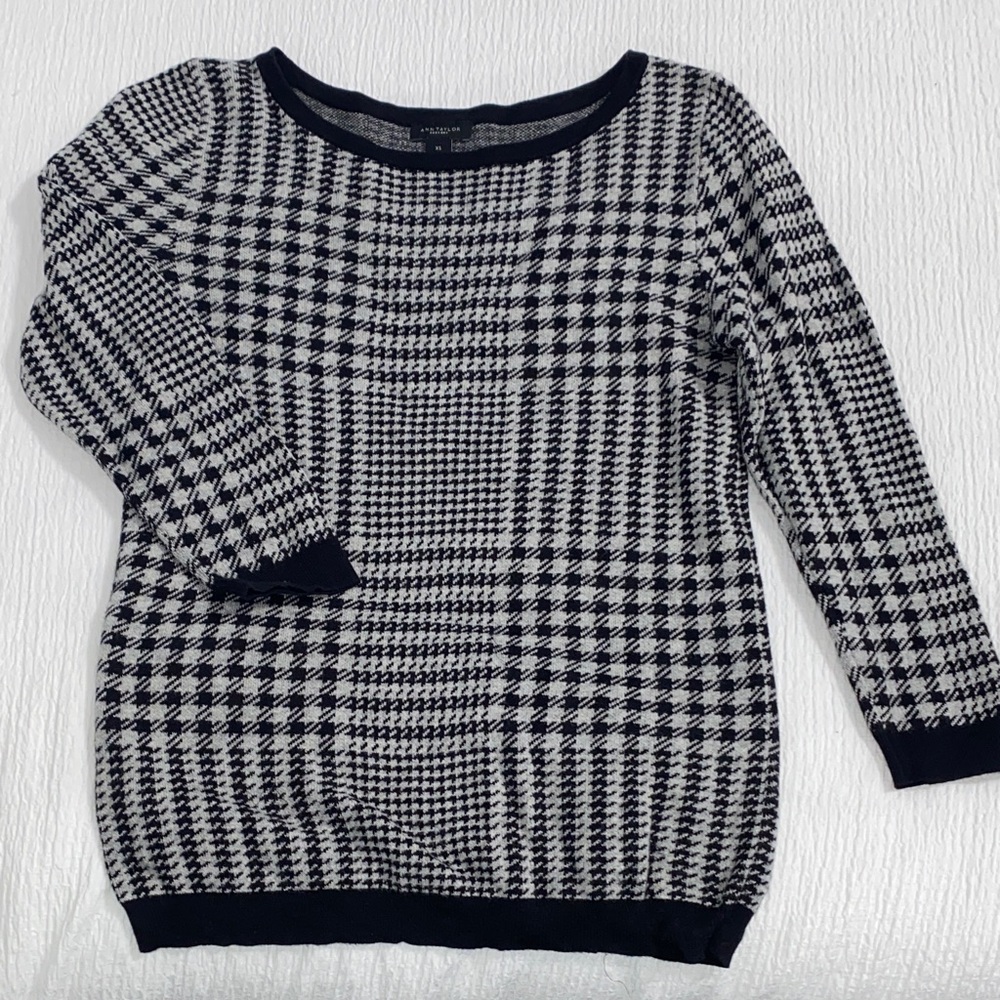 Black and White Houndstooth Sweater XS Ann Taylor